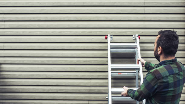 Best Hoarding Cleanup  in Woodburn, IN